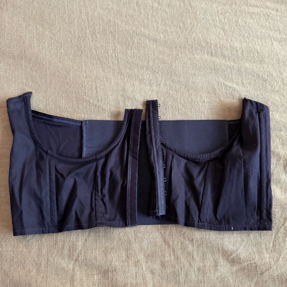 Chestless Corset